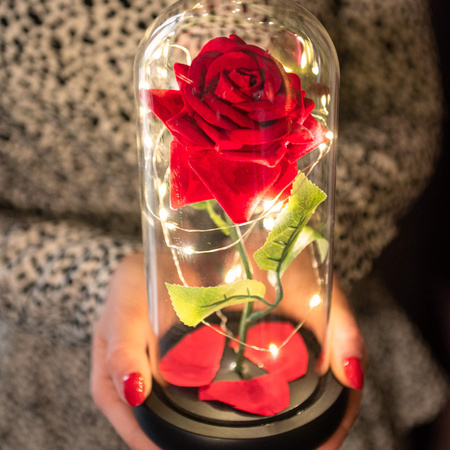 Wieczna róża w kloszu 22 cm świecąca ozdoba LED na prezent czerwona