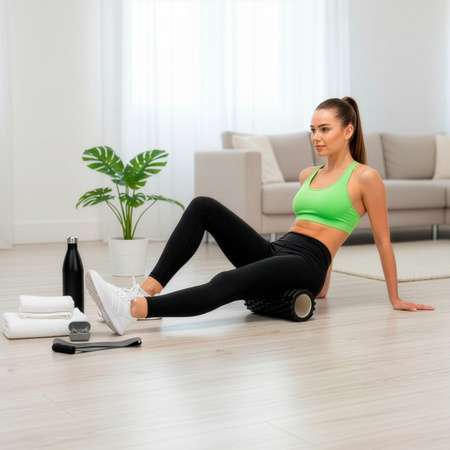 Roller fitness do masażu ciała, średnio twardy, wałek z wypustkami, czarny