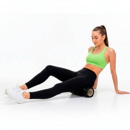 Roller fitness do masażu ciała, średnio twardy, wałek z wypustkami, czarny